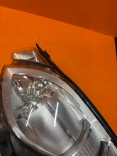 Laden Sie das Bild in den Galerie-Viewer, Frontscheinwerfer Mercedes-Benz Coupe C207 A2078204361 Xenon Links Headlight SCH1197116819jp