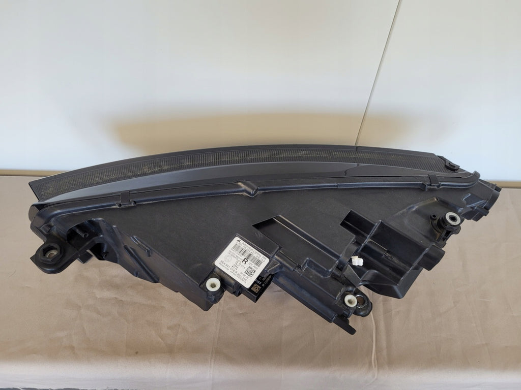 Frontscheinwerfer Skoda Octavia IV 5E4941016B Rechts Scheinwerfer Headlight SCH8761192592dh