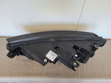Load image into Gallery viewer, Frontscheinwerfer Skoda Octavia IV 5E4941016B Rechts Scheinwerfer Headlight SCH8761192592dh
