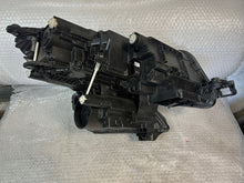 Load image into Gallery viewer, Frontscheinwerfer Skoda Karoq 566941015H Rechts Scheinwerfer Headlight SCH2696030433qo