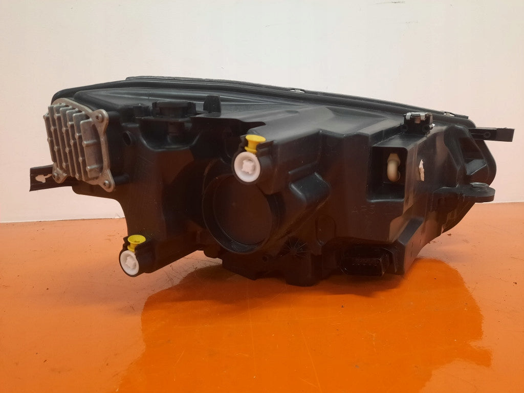 Frontscheinwerfer VW Taigo 2G7941005A LED Links Scheinwerfer Headlight