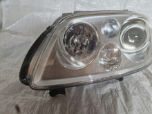 Load image into Gallery viewer, Frontscheinwerfer VW Touran Caddy 1T0941031K Xenon Links Scheinwerfer Headlight