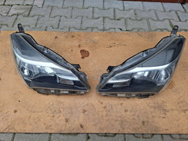 Frontscheinwerfer Toyota Yaris Ein Satz Scheinwerfer Headlight SCH1012069299qq