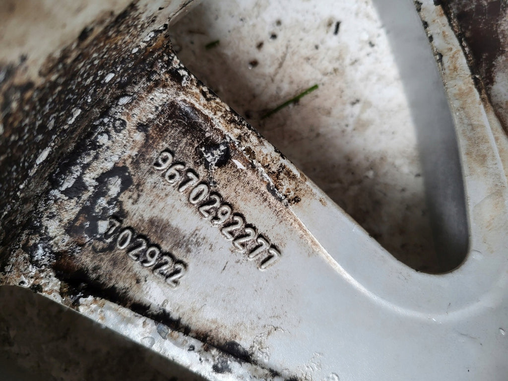 1x Alufelge 17 Zoll 7.5" 4x108 27ET Glanz Silber 9670292277 Citroën Rim Wheel