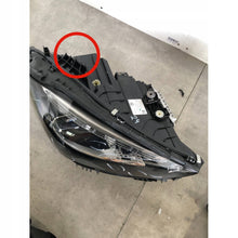 Load image into Gallery viewer, Frontscheinwerfer Mercedes-Benz W206 A2069068003 Rechts Scheinwerfer Headlight SCH5440082953js