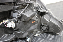 Laden Sie das Bild in den Galerie-Viewer, Frontscheinwerfer Toyota V I Rechts Scheinwerfer Headlight SCH7271988889yz