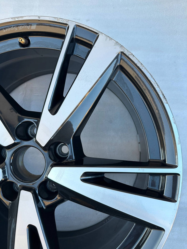 1x Alufelge 18 Zoll 8.0" 5x112 8Y0601025N Audi A3 Rim Wheel FEL6480956444cd