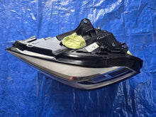 Load image into Gallery viewer, Frontscheinwerfer BMW 1 F40 9482811 LED Ein Stück (Rechts oder Links) Headlight SCH3847422700bn