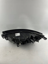 Laden Sie das Bild in den Galerie-Viewer, Frontscheinwerfer Renault 260103381R LED Rechts Scheinwerfer Headlight