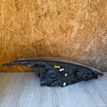 Laden Sie das Bild in den Galerie-Viewer, Frontscheinwerfer Ford Fiesta H1BB-13W029-CE LED Ein Satz Scheinwerfer Headlight SCH9337000594eo