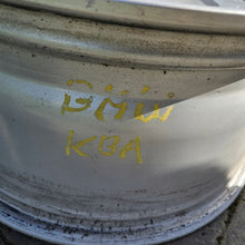 Load image into Gallery viewer, 1x Alufelge 19 Zoll 9.0" 5x120 37ET Glanz Silber KBA50566 BMW 1 Rim Wheel FEL3298792247td