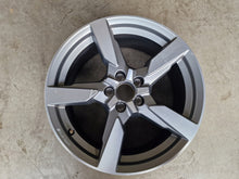 Load image into Gallery viewer, 1x Alufelge 17 Zoll 7.5&quot; 5x112 82A601025P Audi Rim Wheel