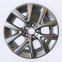 Load image into Gallery viewer, 1x Alufelge 17 Zoll 6.5&quot; 5x112 6856076 BMW F39 F48 Rim Wheel