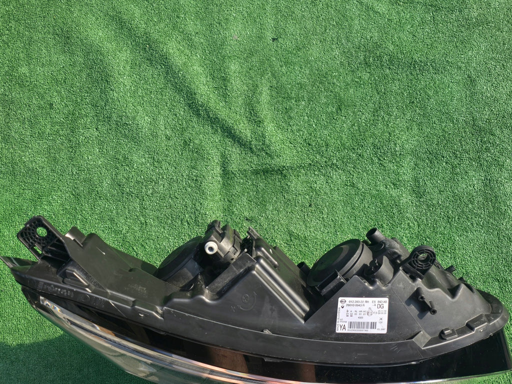 Frontscheinwerfer Renault Scenic 260100943R LED Rechts Scheinwerfer Headlight SCH8092129176ya