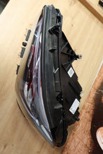 Laden Sie das Bild in den Galerie-Viewer, Frontscheinwerfer Mercedes-Benz Cla A1189066901 Full LED Links Headlight SCH5102639727yz