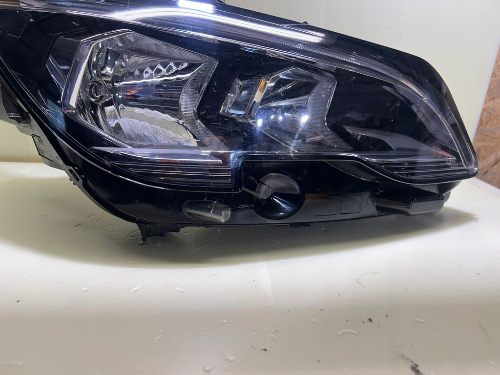Frontscheinwerfer Peugeot 5008 1616878080 9810478180 Rechts Headlight SCH1508495292jr