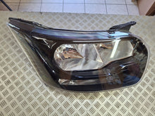 Laden Sie das Bild in den Galerie-Viewer, Frontscheinwerfer Ford Transit GK31-13W029-BC Rechts Scheinwerfer Headlight