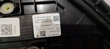 Laden Sie das Bild in den Galerie-Viewer, Frontscheinwerfer Mercedes-Benz W206 A2069068104 LED Links Headlight SCH6377603250qi