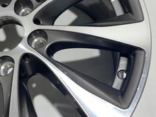Laden Sie das Bild in den Galerie-Viewer, 1x Alufelge 18 Zoll 8.0" 5x120 52ET 6796217 BMW 1 F21 F20 Rim Wheel FEL2428058543xe