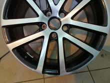 Laden Sie das Bild in den Galerie-Viewer, 1x Alufelge 18 Zoll 7.5&quot; 5x112 51ET Glanz Schwarz 1K0601025 VW Golf Rim Wheel