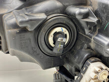 Load image into Gallery viewer, Frontscheinwerfer Toyota Hilux CMD60GF20 Rechts Scheinwerfer Headlight SCH9177896388qz