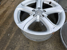 Load image into Gallery viewer, 1x Alufelge 17 Zoll 7.5&quot; 5x112 45ET 8K0601025BK Audi A5 A4 Rim Wheel