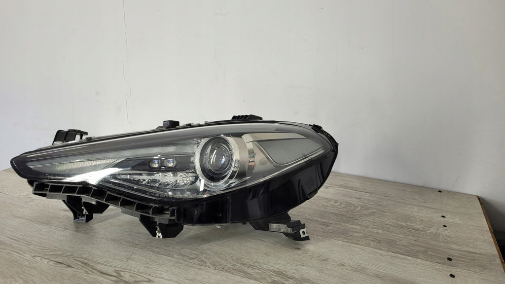 Frontscheinwerfer Alfa Romeo Giulia 50564104 Xenon Links Scheinwerfer Headlight SCH2133565737hw