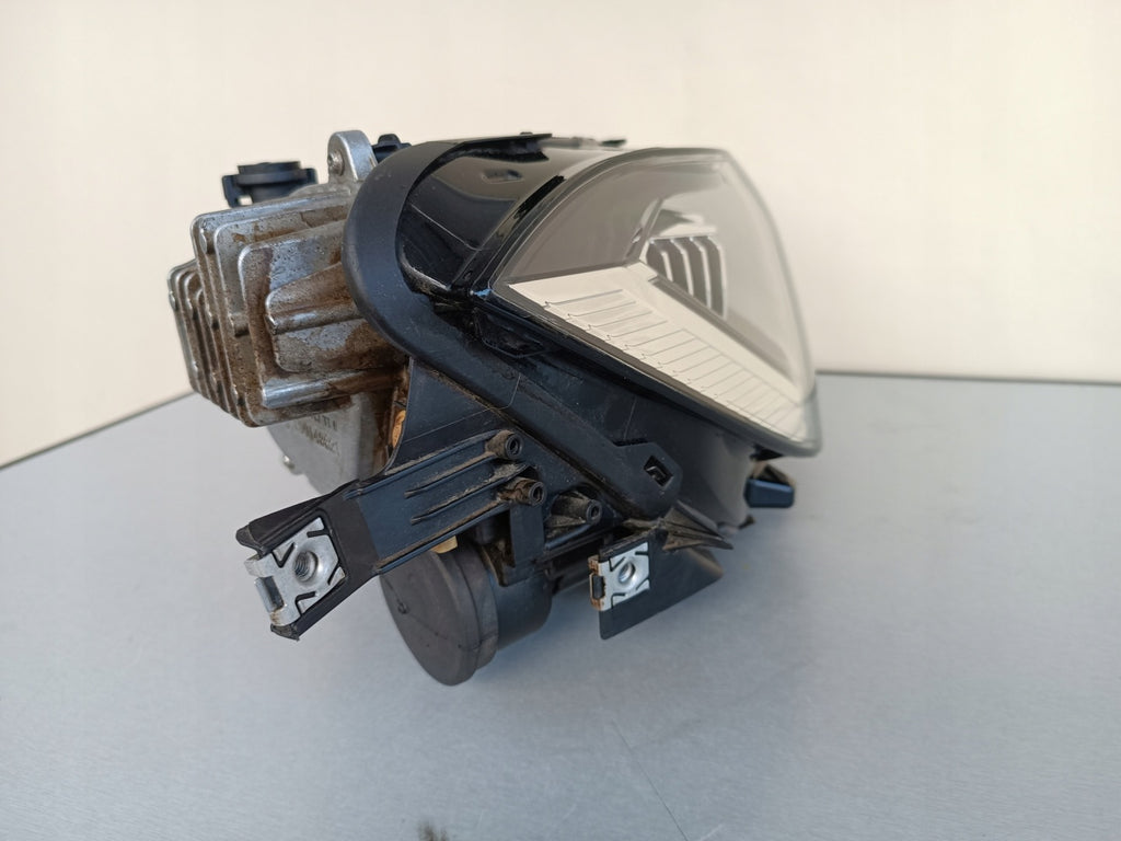Frontscheinwerfer VW T-Cross T Cross 2GM941036B Rechts Scheinwerfer Headlight SCH2702321486ku