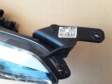 Laden Sie das Bild in den Galerie-Viewer, Frontscheinwerfer Hyundai I20 II 92101 C8000 Links Scheinwerfer Headlight SCH4053047642tp