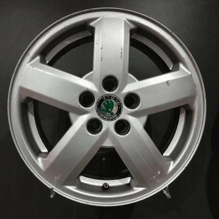 4x Alufelge 15 Zoll 6.0" 5x100 38ET 1U0601025H Skoda Rapid Rim Wheel FEL5708887715xl