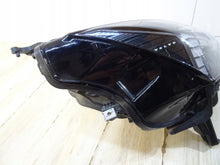 Laden Sie das Bild in den Galerie-Viewer, Frontscheinwerfer Volvo 80000628 Rechts Scheinwerfer Headlight SCH7977266130kw
