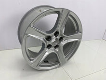 Laden Sie das Bild in den Galerie-Viewer, 1x Alufelge 18 Zoll 8.5&quot; 5x120 32ET 23432011 Chevrolet Camaro Rim Wheel