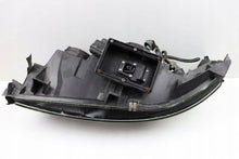 Laden Sie das Bild in den Galerie-Viewer, Frontscheinwerfer Volvo V70 II S60 I 30655906 89008798 Xenon Rechts Headlight