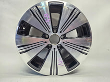 Laden Sie das Bild in den Galerie-Viewer, 1x Alufelge 18 Zoll 7.5&quot; 5x112 53 5ET A2434010100 Mercedes-Benz Eqa Eqb