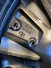 Load image into Gallery viewer, 1x Alufelge 16 Zoll 6.5&quot; 5x114.3 50ET 52910-67700 Hyundai Rim Wheel