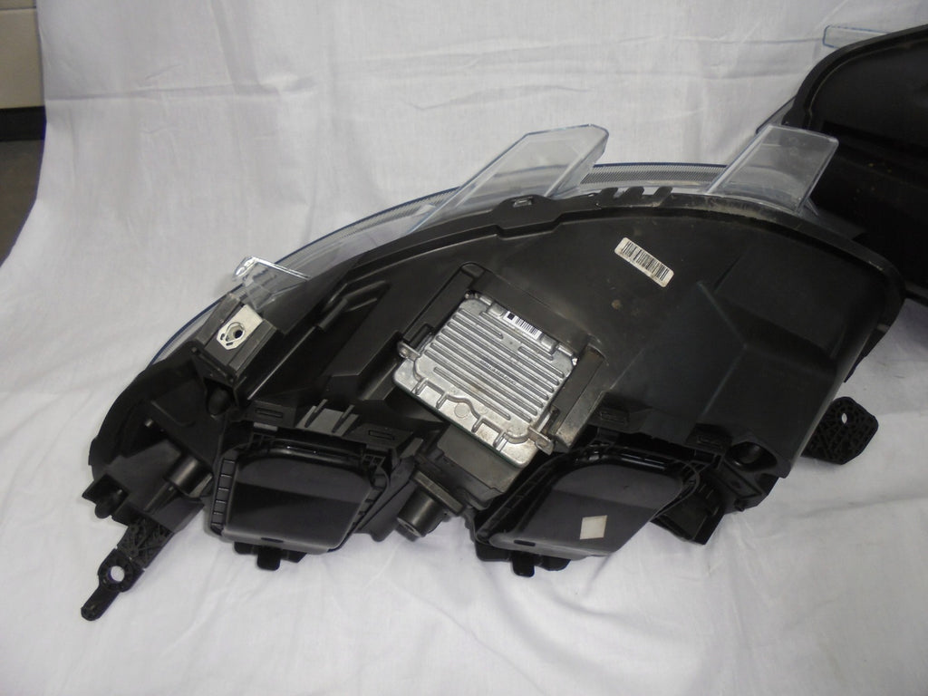 Frontscheinwerfer Opel Zafira Vivaro C 9832837680 Xenon Ein Satz Headlight