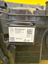 Laden Sie das Bild in den Galerie-Viewer, Frontscheinwerfer Mercedes-Benz W247 A2479063805 LED Rechts Headlight SCH1499338186na