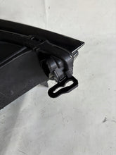 Load image into Gallery viewer, Frontscheinwerfer Seat 5FJ941007J LED Ein Stück (Rechts oder Links) Headlight