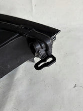 Load image into Gallery viewer, Frontscheinwerfer Seat 5FJ941007J LED Links Scheinwerfer Headlight SCH9300711817gr