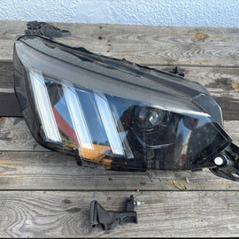 Frontscheinwerfer Peugeot II 208 9841641980 LED Ein Stück (Rechts oder Links) SCH2344638085qf
