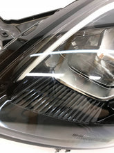 Laden Sie das Bild in den Galerie-Viewer, Frontscheinwerfer Ford L90202257 Links Scheinwerfer Headlight SCH5995170473ra