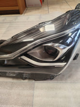 Load image into Gallery viewer, Frontscheinwerfer Toyota Yaris 811700DK10 LED Links Scheinwerfer Headlight SCH8613583889ej