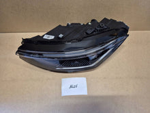 Laden Sie das Bild in den Galerie-Viewer, Frontscheinwerfer VW Passat 3J1941035 Links Scheinwerfer Headlight SCH2791186844kp