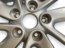 Laden Sie das Bild in den Galerie-Viewer, 1x Alufelge 16 Zoll 6.5&quot; 5x114.3 47ET Glanz 403005020 Renault Megane 1 Scenic