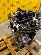 Laden Sie das Bild in den Galerie-Viewer, Motor Dacia Sandero III H4DE470 1.0 TCE 8TKm 2023 Benzin Engine Komplett MOT7050606390ge
