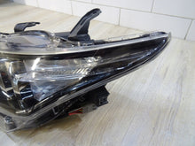 Laden Sie das Bild in den Galerie-Viewer, Frontscheinwerfer Toyota Auris 81150-02K30 LED Links Scheinwerfer Headlight SCH2212740890vj