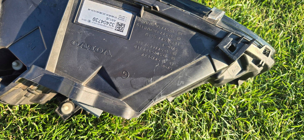 Frontscheinwerfer Volvo S90 II V90 32404739 LED Ein Stück (Rechts oder Links) SCH8858242404ew