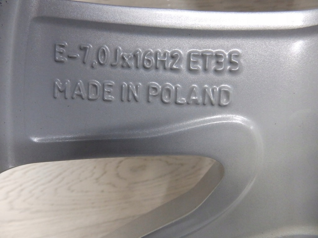 1x Alufelge 16 Zoll 7.0" 5x112 35ET Silber 8W0601025 Audi A4 B9 Rim Wheel FEL5699849248zp