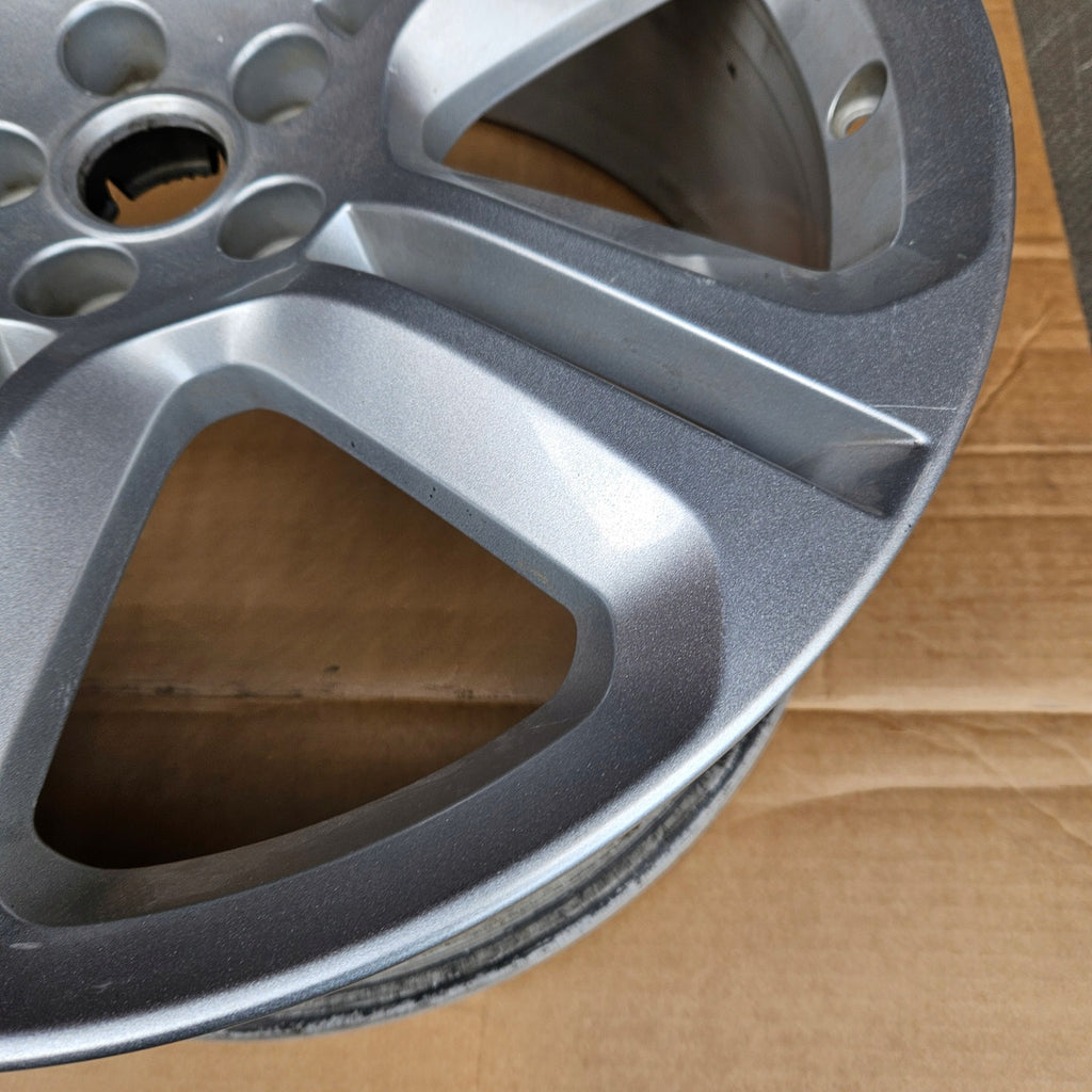 1x Alufelge 20 Zoll 8.5" 5x108 45ET HK83-1007-GA Jaguar F Pace F-Pace Rim Wheel