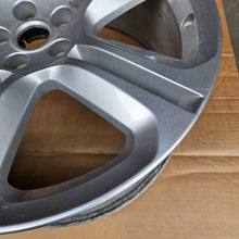 Laden Sie das Bild in den Galerie-Viewer, 1x Alufelge 20 Zoll 8.5&quot; 5x108 45ET HK83-1007-GA Jaguar F Pace F-Pace Rim Wheel